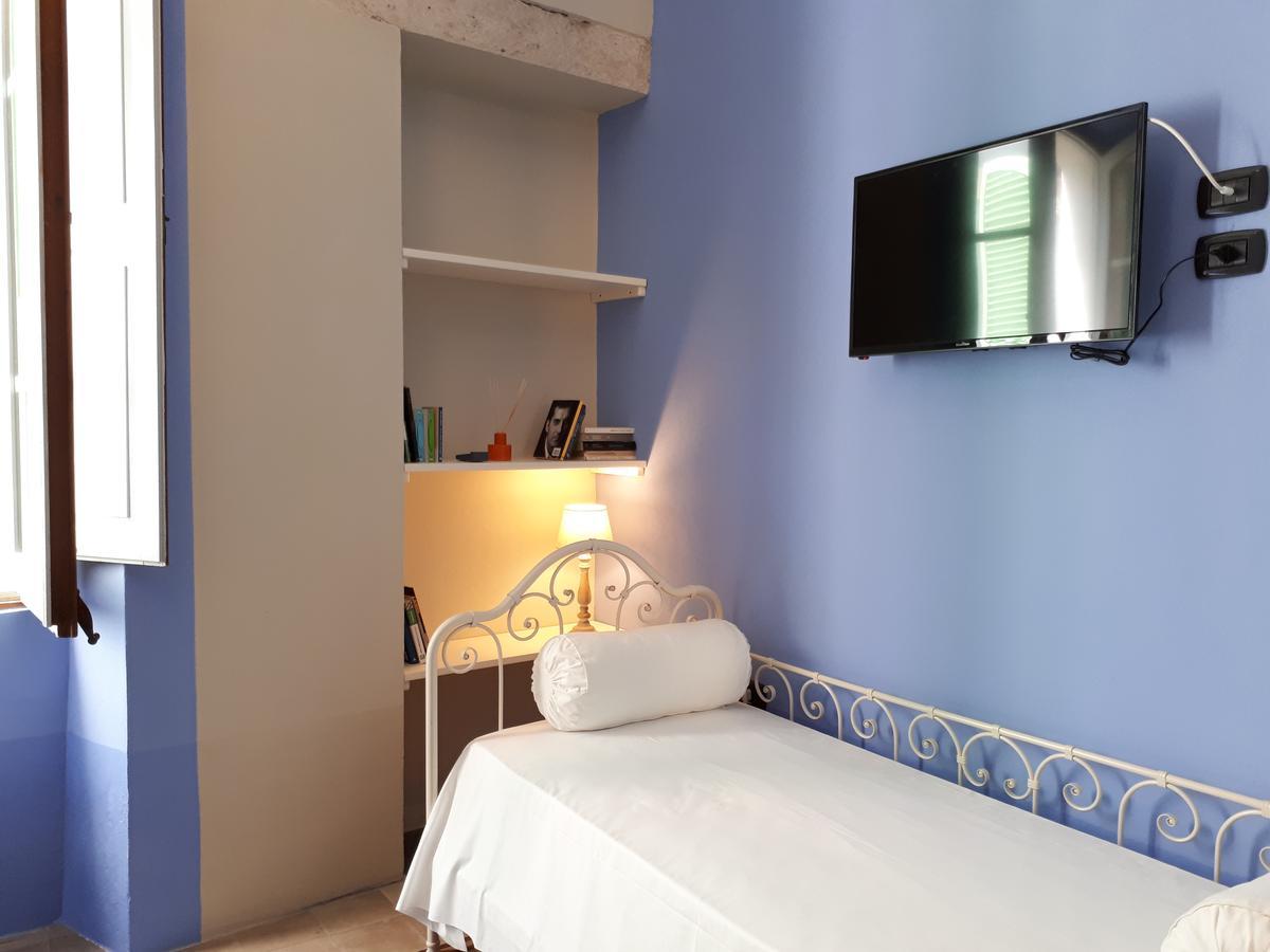 Sofia Family Suites Carloforte  Exterior foto